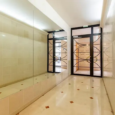 Elegant Confortable Paris Billancourt Апартаменты *
